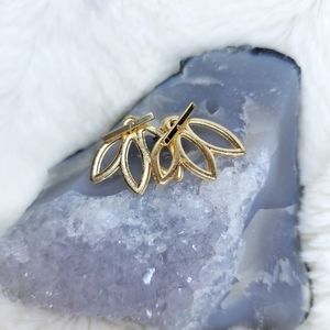 2 for $18❤️‍🔥 Semi Flower Petal Golden Earrings